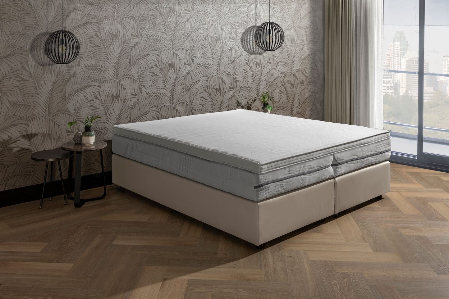Van der Valk bed Luxury Skaileer Beige. Inclusief 7-zone pocketveren matras en topper.