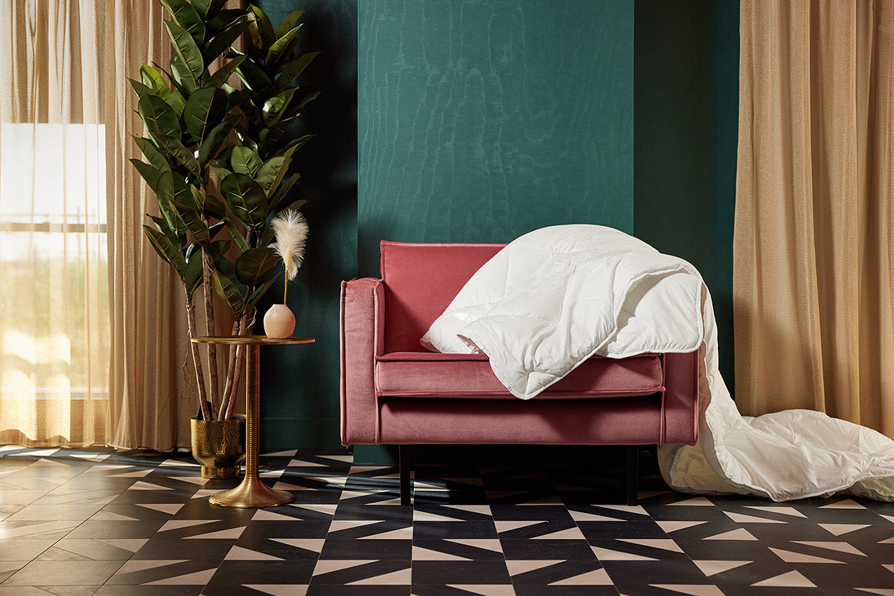Van der Valk Comfort dekbed op stoel